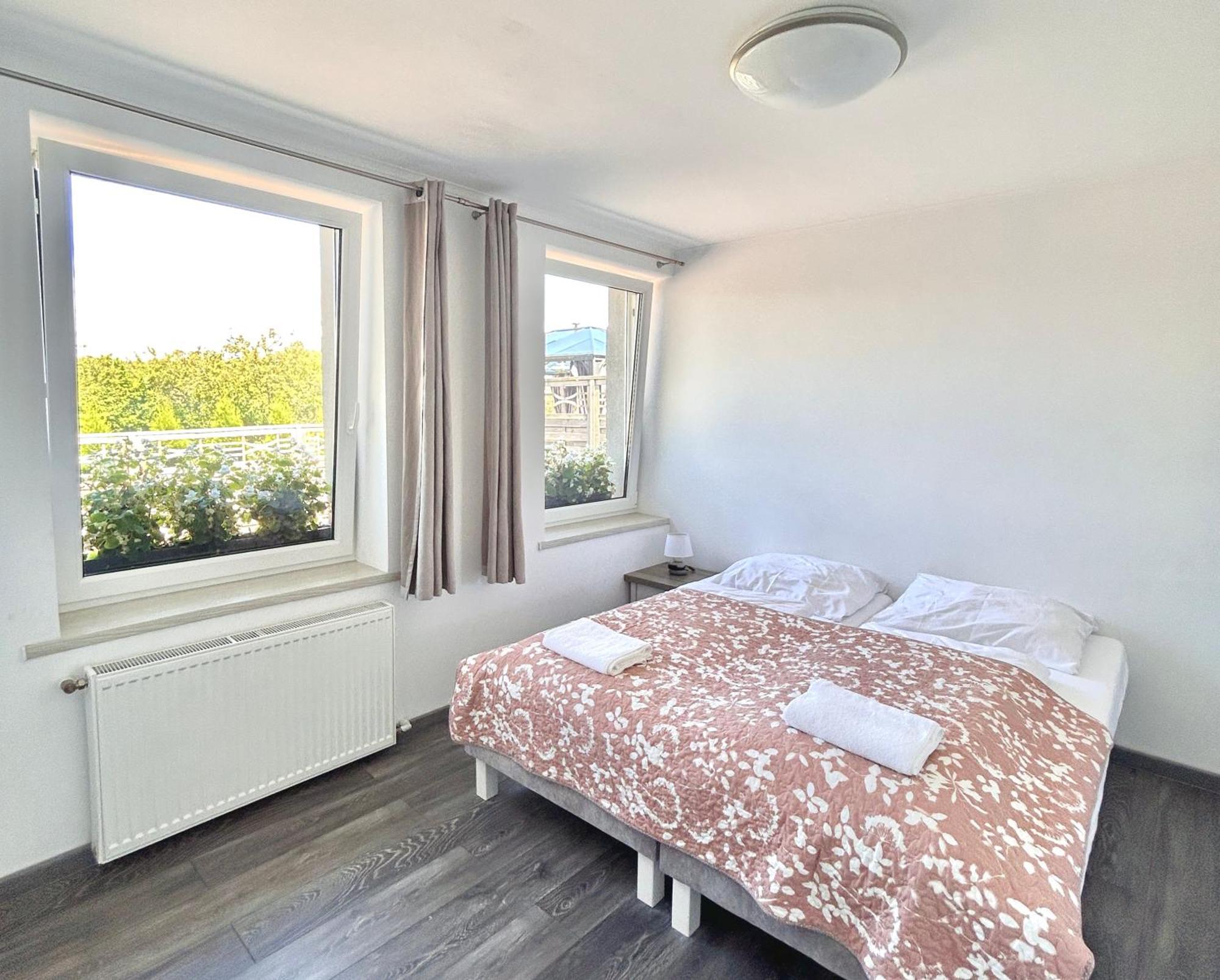 Apartamenty Golf Dyndeby 内克瑟 外观 照片